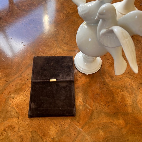 Dior Elegant Gold Necklace with white stones Accents - Picture 4 of 13